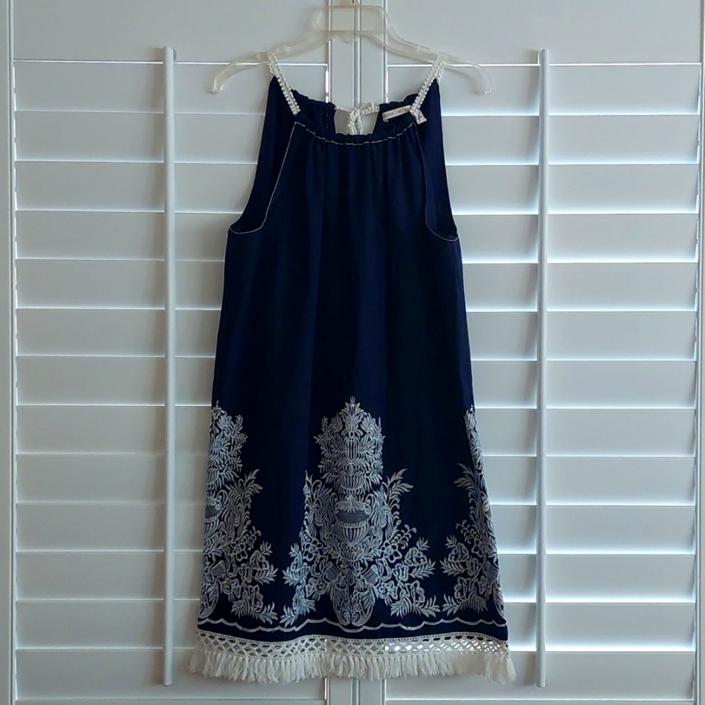 EUC Chelsea & Violet sleeveless dress size L